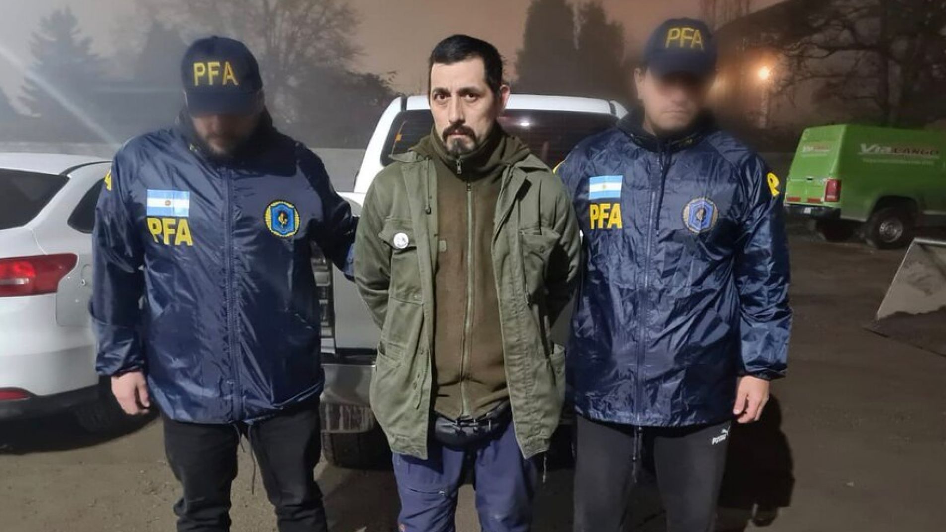 A poco de su liberación volvieron a detener a Jones Huala por robar autos