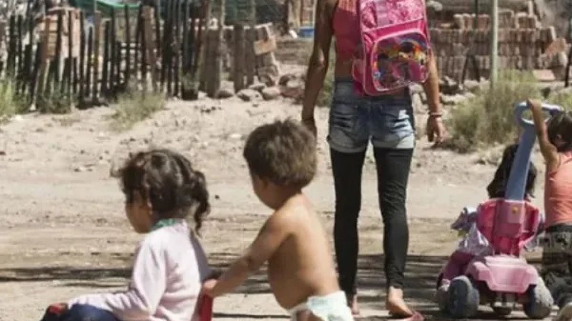 La pobreza infantil bajó pero sigue marcada por profundas desigualdades geográficas