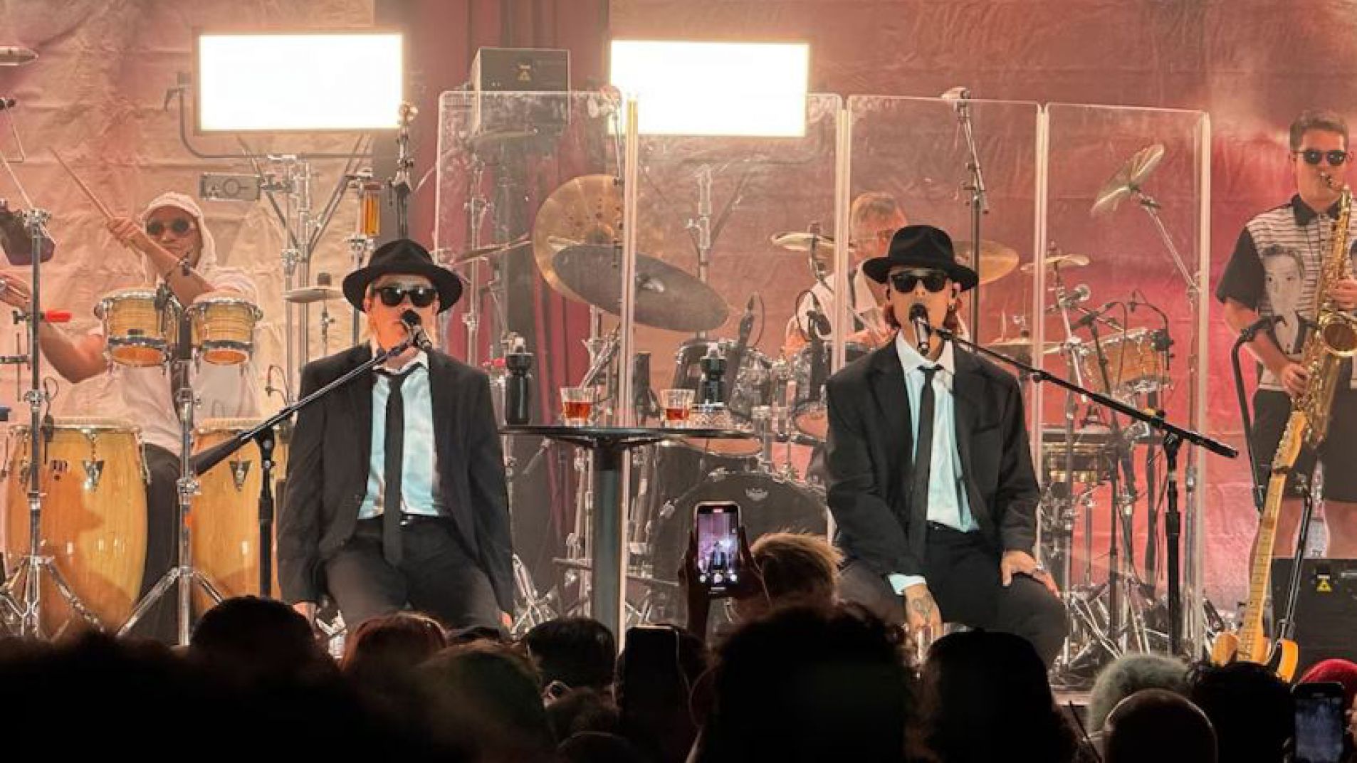 Ca7riel y Paco Amoroso hicieron historia en EEUU con su show