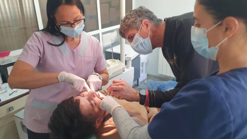 Atendieron más de 100 pacientes en la campaña de prevención del cáncer bucal