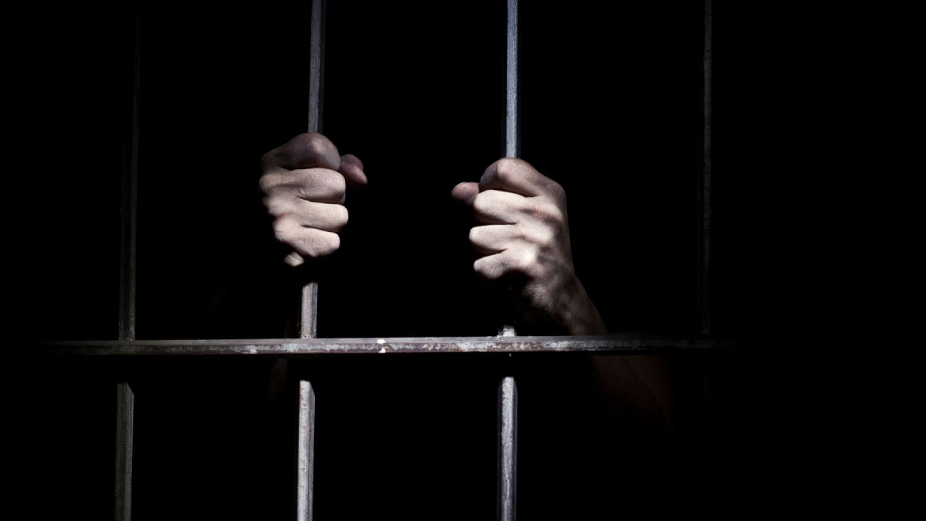 Enviaron a la cárcel a un ex policía por abuso sexual de un chico
