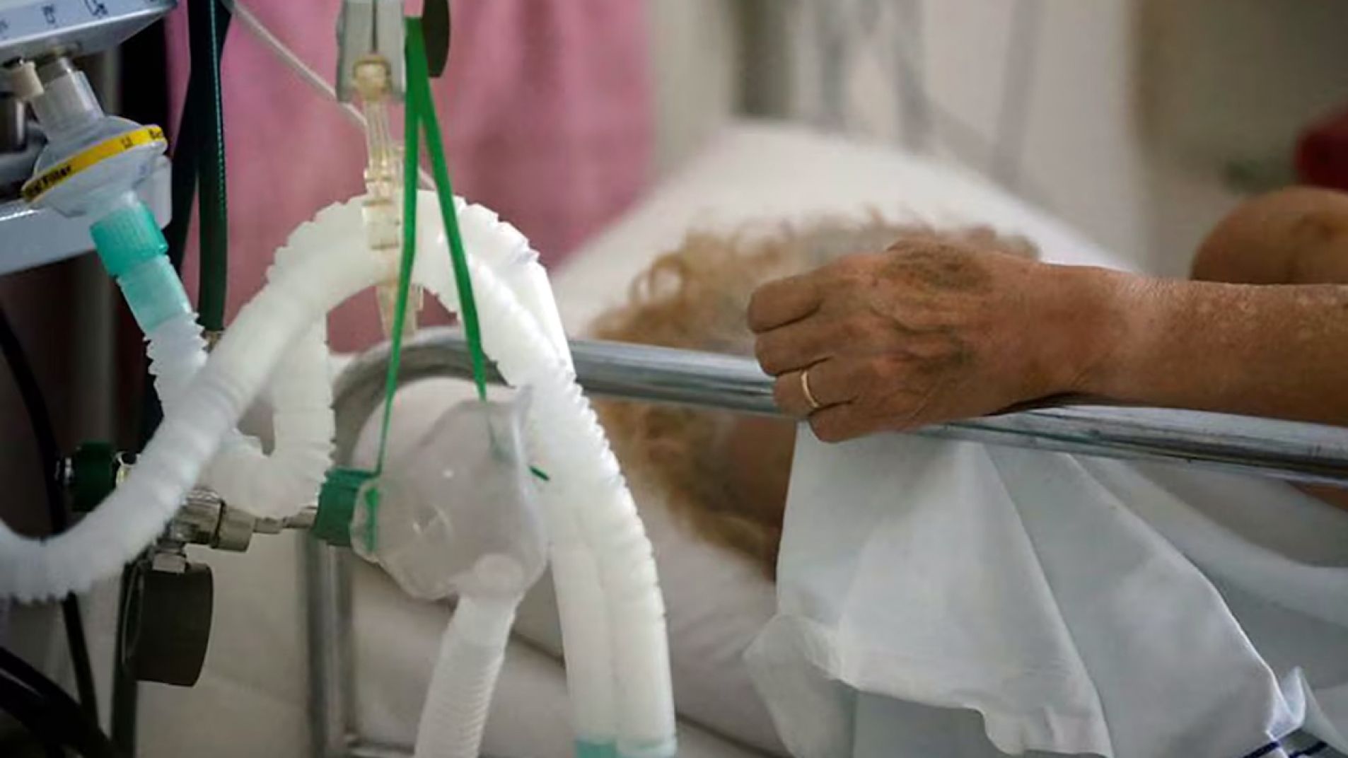 Lucidez antes de morir: el enigma que desconcierta a la neurociencia