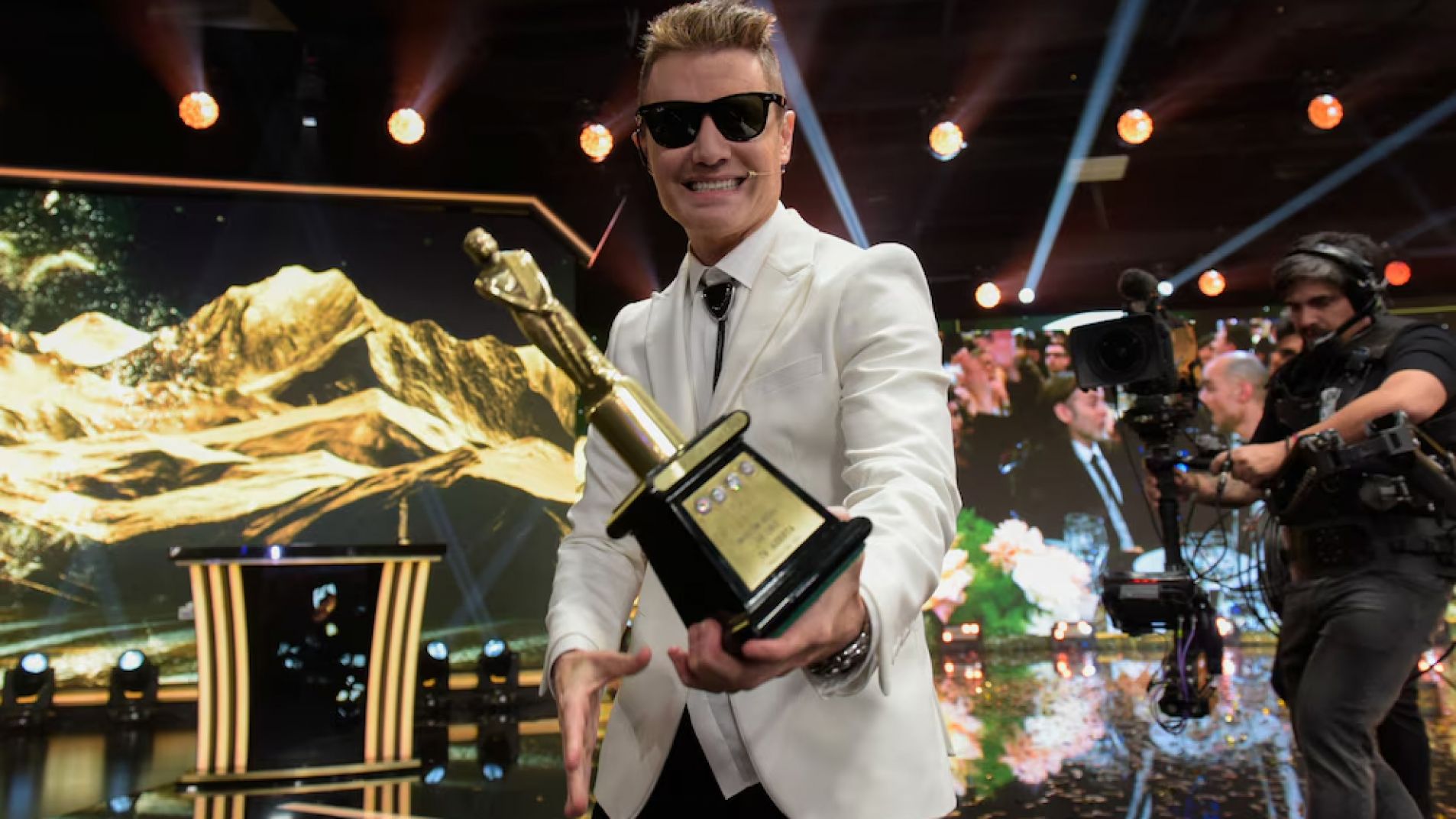 Santiago del Moro se llevó el Oro: todos los ganadores de los Martín Fierro