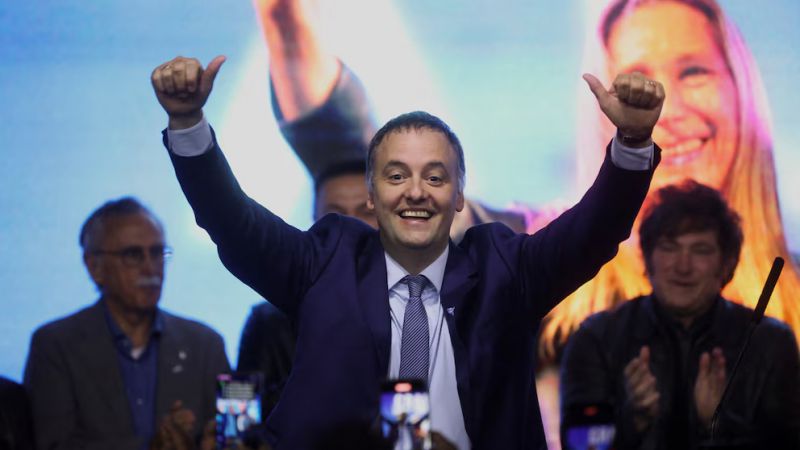 Mensaje de Adorni: "No va a haber nada más federal que la etapa que viene"