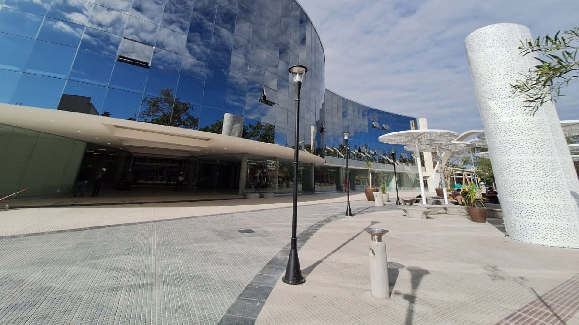 Avanza la licitación por los locales comerciales del edificio de la ex terminal