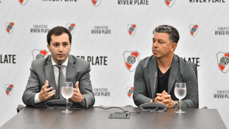 Gallardo renovó su contrato con River