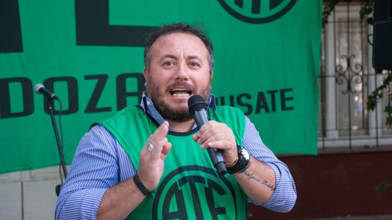 Roberto Macho acusó al gobierno de "hambrear a los trabajadores de la Salud"