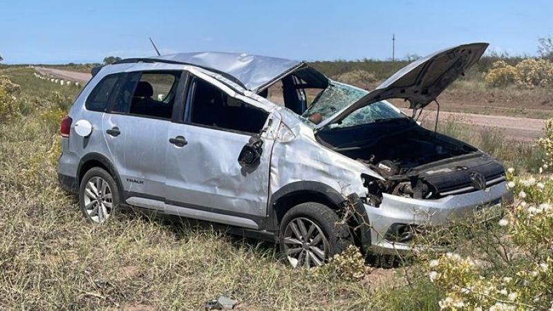 Iba solo en una Suran, perdió el dominio y volcó cerca de Monte Comán