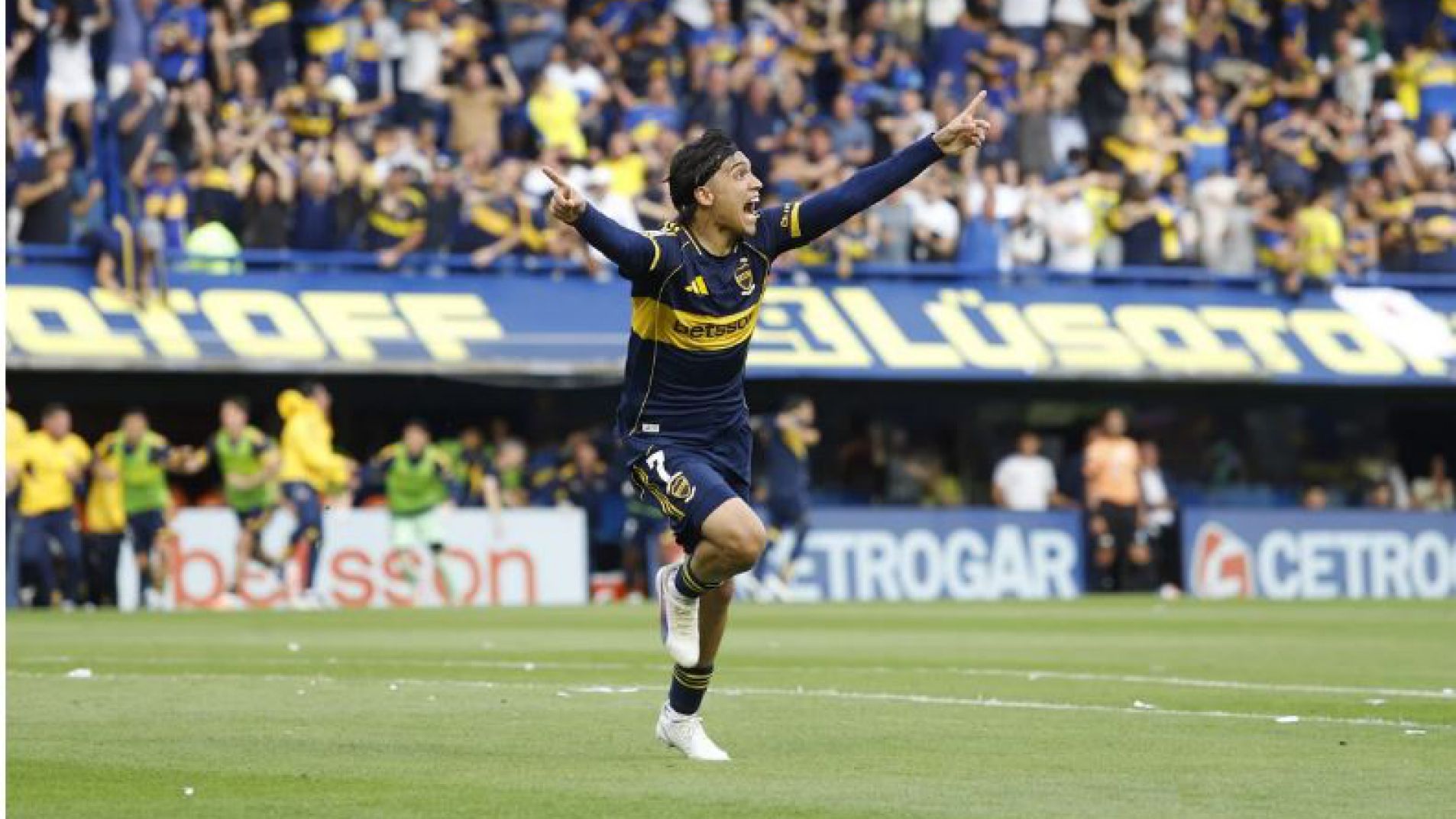 Boca rechazó una oferta del CSKA de Moscú por Exequiel Zeballos