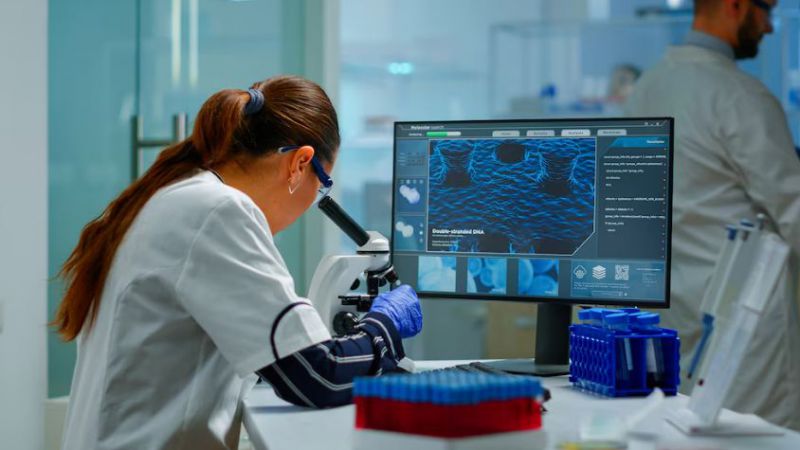 Científicos argentinos desarrollaron un virus que ataca el cáncer colorrectal