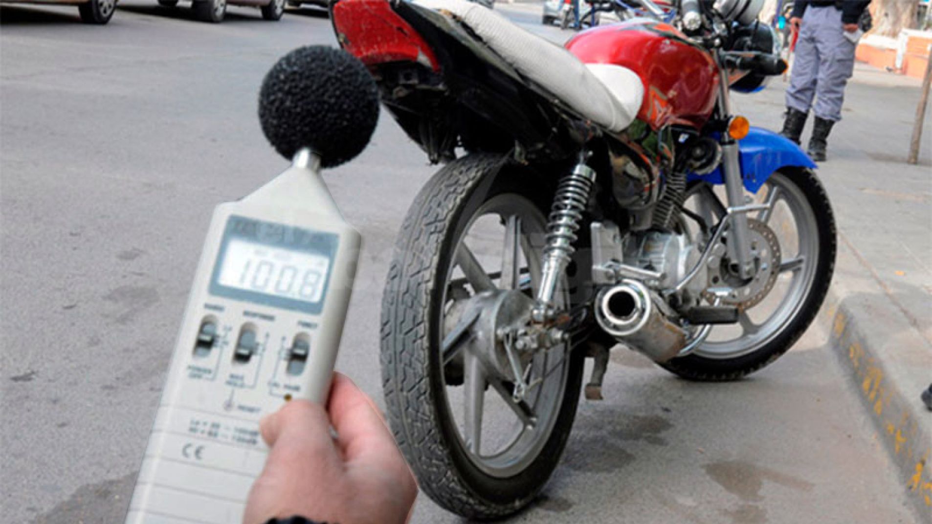 Solicitan que se controlen los ruidos del tránsito, especialmente de motos (foto archivo).