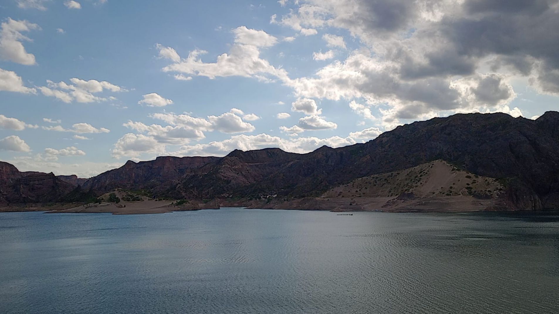 Día Provincial del Agua: el recurso que se disputan ambientalistas y políticos