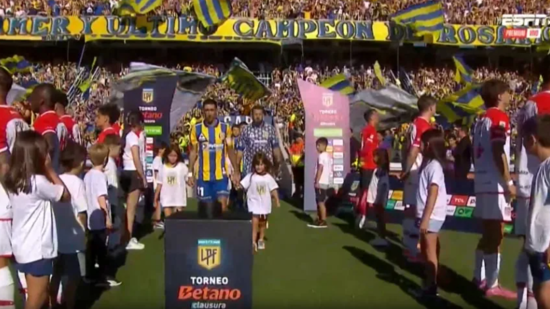 La AFA le abrió un expediente a Estudiantes tras el pasillo de espaldas