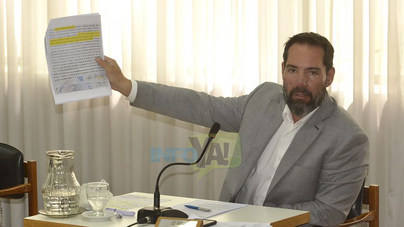 Destitución de Antolín: la Comisión solicitó las actas de los procedimientos