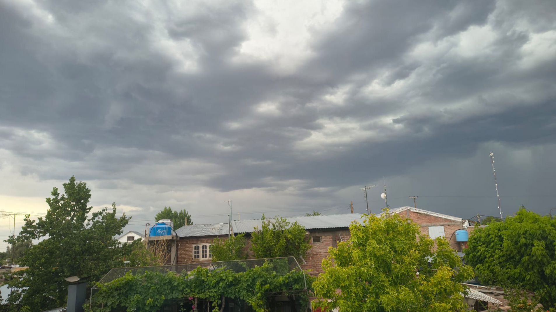 Se espera la formación de tormentas a partir de las 17 (foto archivo).