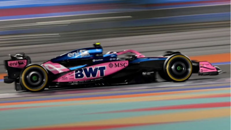 Colapinto terminó 14º, ganó Verstappen y el campeonato al rojo vivo