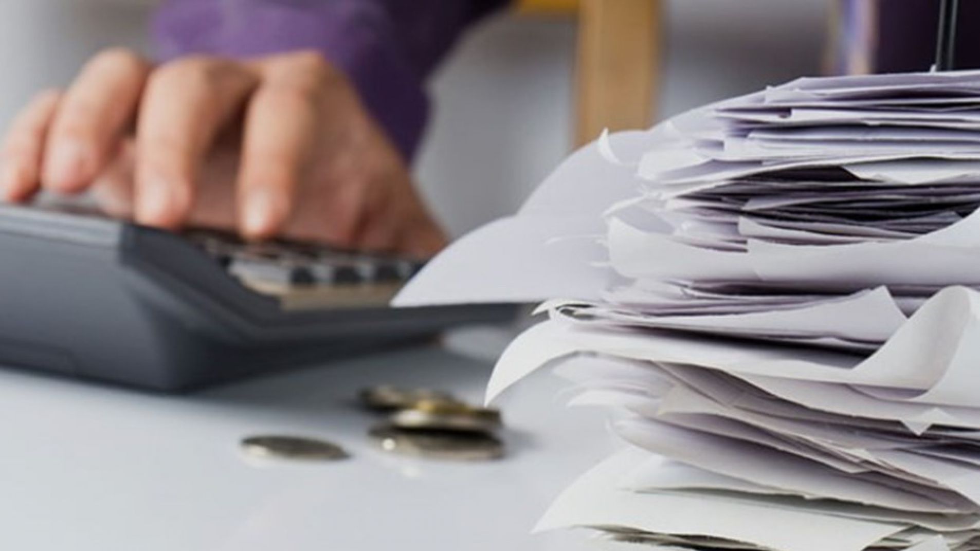 El 72% de los empleados argentinos cobra menos de $1 millón