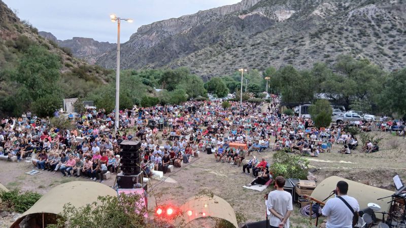 En fotos: el santuario del valle colmado para celebrar el Día de la Virgen