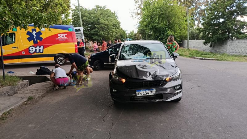 Dos motociclistas heridos tras un accidente en Italia y Pasteur
