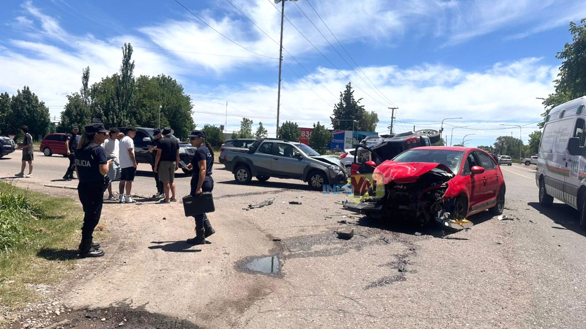 Choque de tres autos y vuelco: el padre de la vicegobernadora accidentado