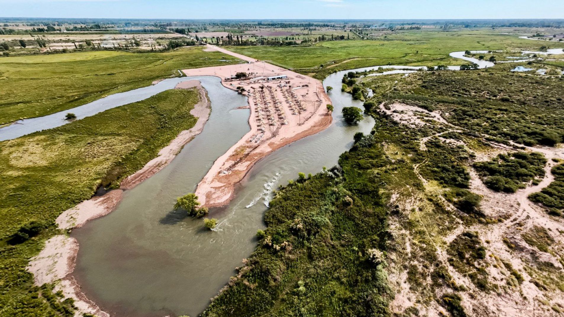 A días de la inauguración así está la Costanera de Cañada Seca