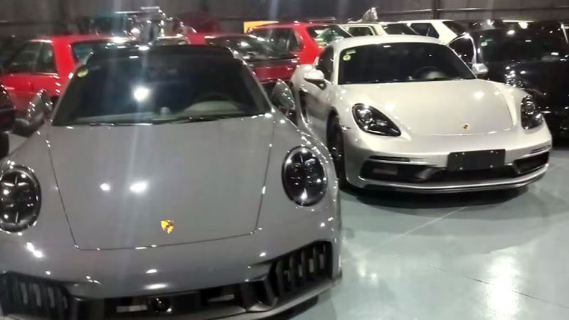 Cuáles son y cuánto valen los autos más lujosos de la mansión de Pilar