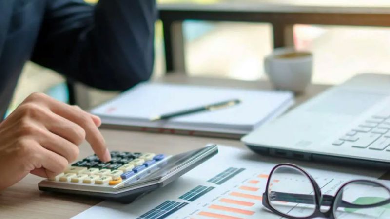 La reforma laboral prevé la eliminación de ocho impuestos: Cuáles son