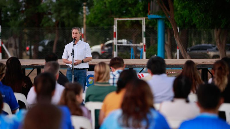 Omar Félix inauguró obras en el Polideportivo 3
