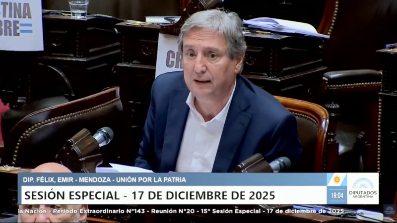 Video: ¿Omar o Emir? Se confundieron de Félix en la Cámara de Diputados