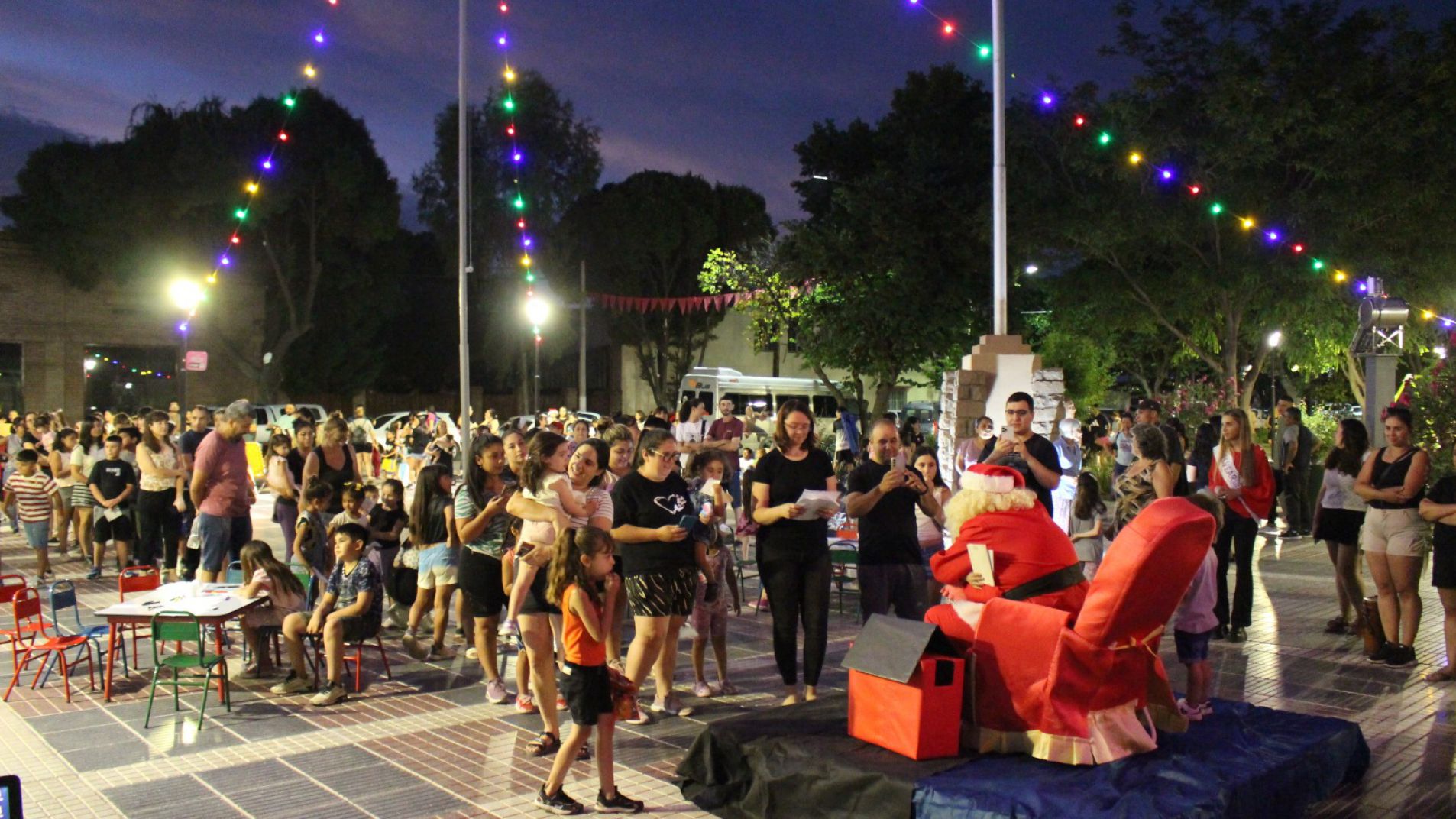 Concierto Navideño en Alvear Oeste