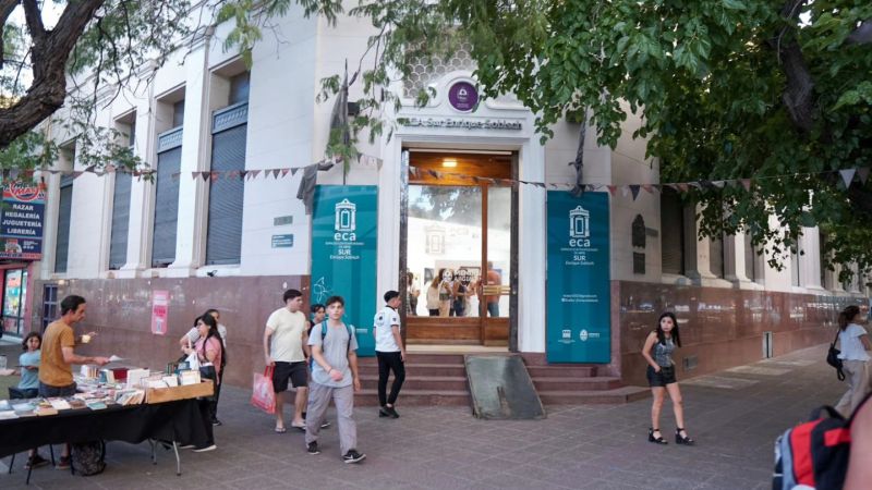 Exposición del taller de arte Origen en el ECA Sur