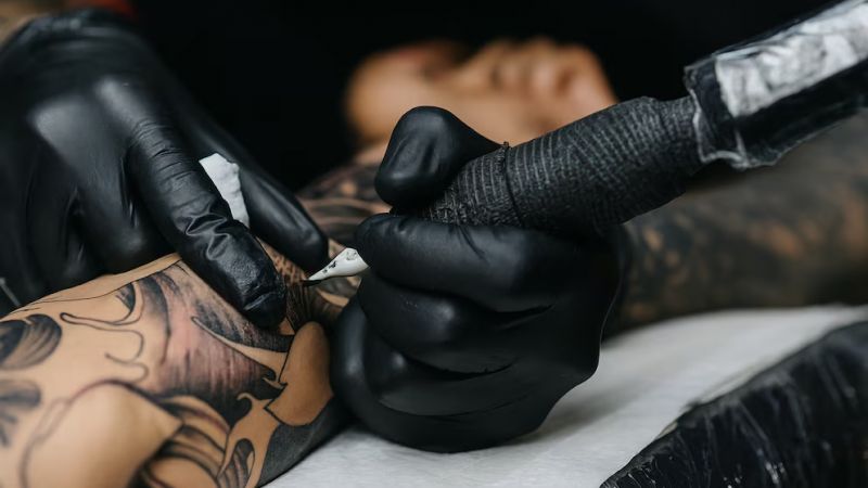 El lado oculto de los tatuajes: qué ocurre al cuerpo cuando ingresa la tinta