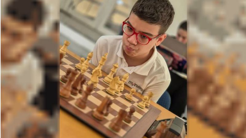 Un nuevo récord histórico para el ajedrecista de 12 años Faustino Oro