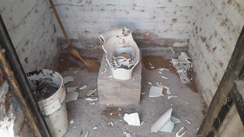 Vandalizaron los baños del Circuito Los Álamos en Las Paredes