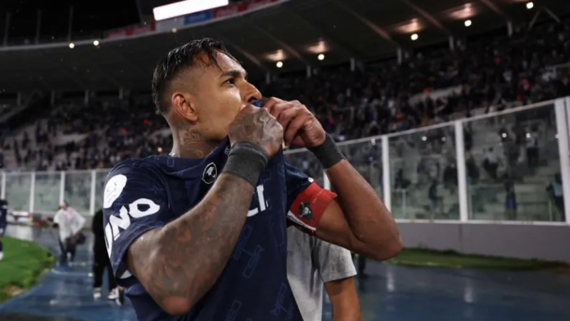 Vila reconoció ofertas por Sebastián Villa