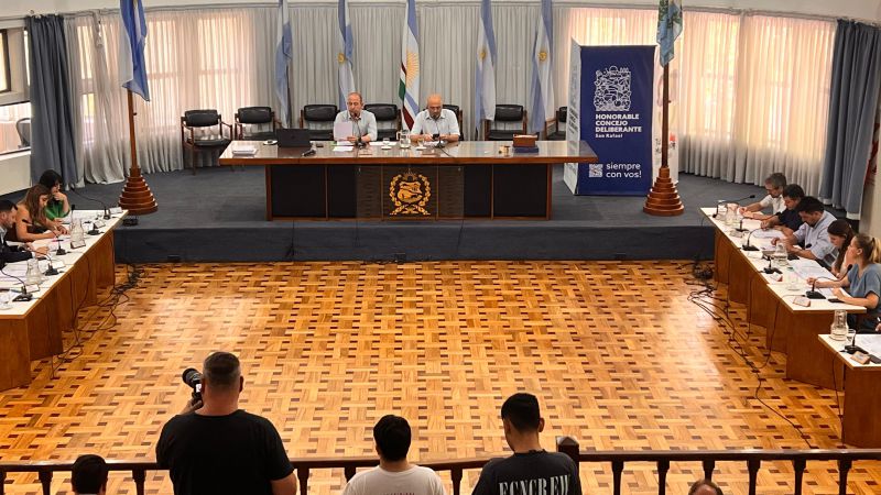 En una extensa sesión se aprobaron cargos, Tarifaria y Presupuesto 2026