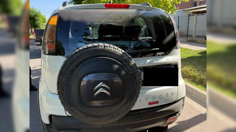 Manejaba totalmente borracho: fue aprendido, le quitaron el auto y la licencia