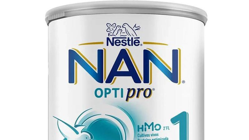 Retiran del mercado una leche de fórmula para bebés de Nestlé