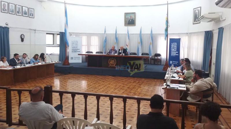 Arranca un nuevo Concejo con cuatro bloques: "La pluralidad es bienvenida"