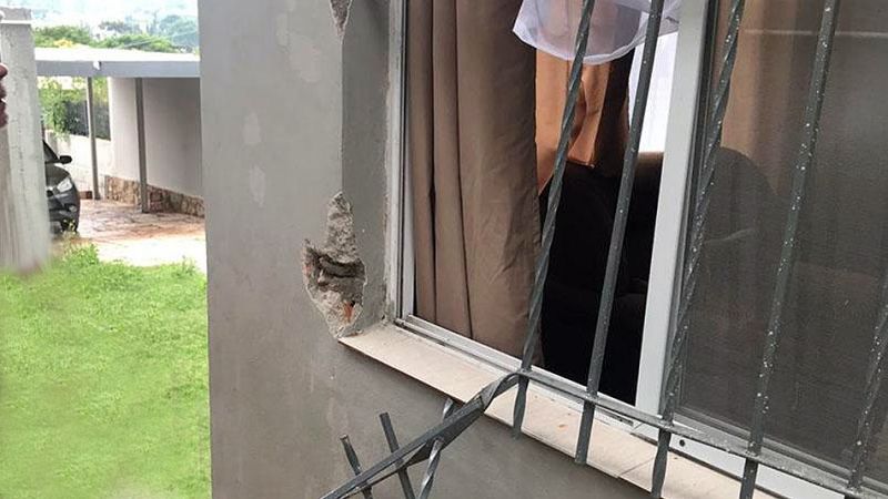 En una casa robaron todos los aparatos electrónicos que encontraron