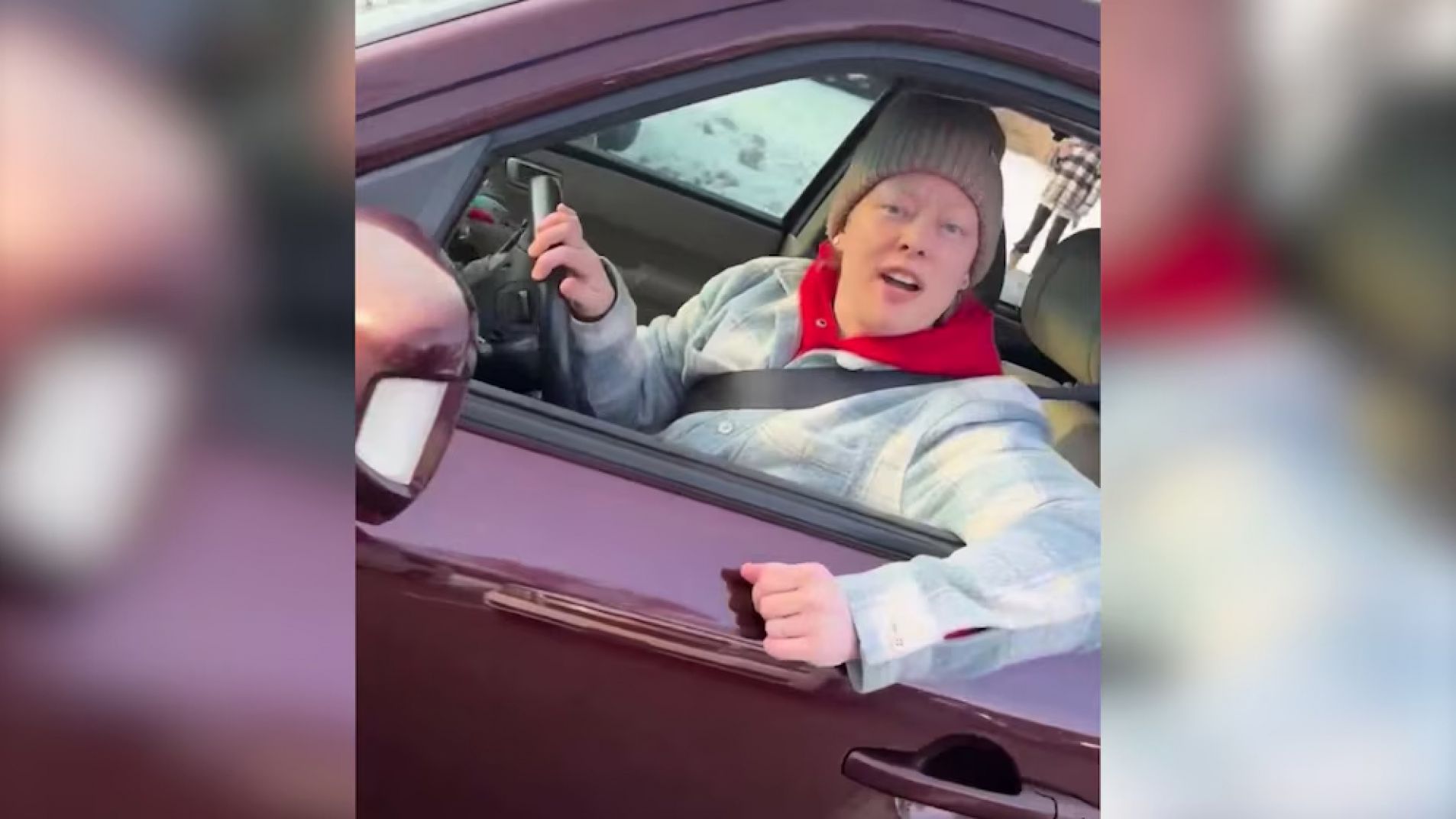 Revelaron un nuevo video cuando mataron a una mujer en Minneapolis