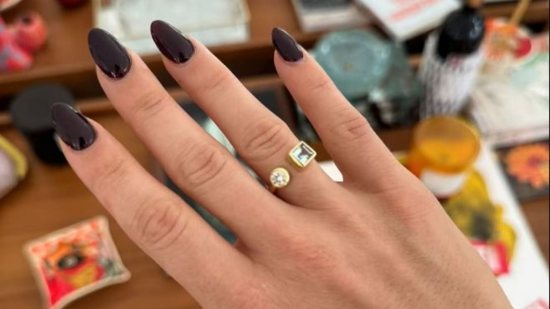 Lali anunció su boda con Pedro Rosemblat: "Nos casamos"