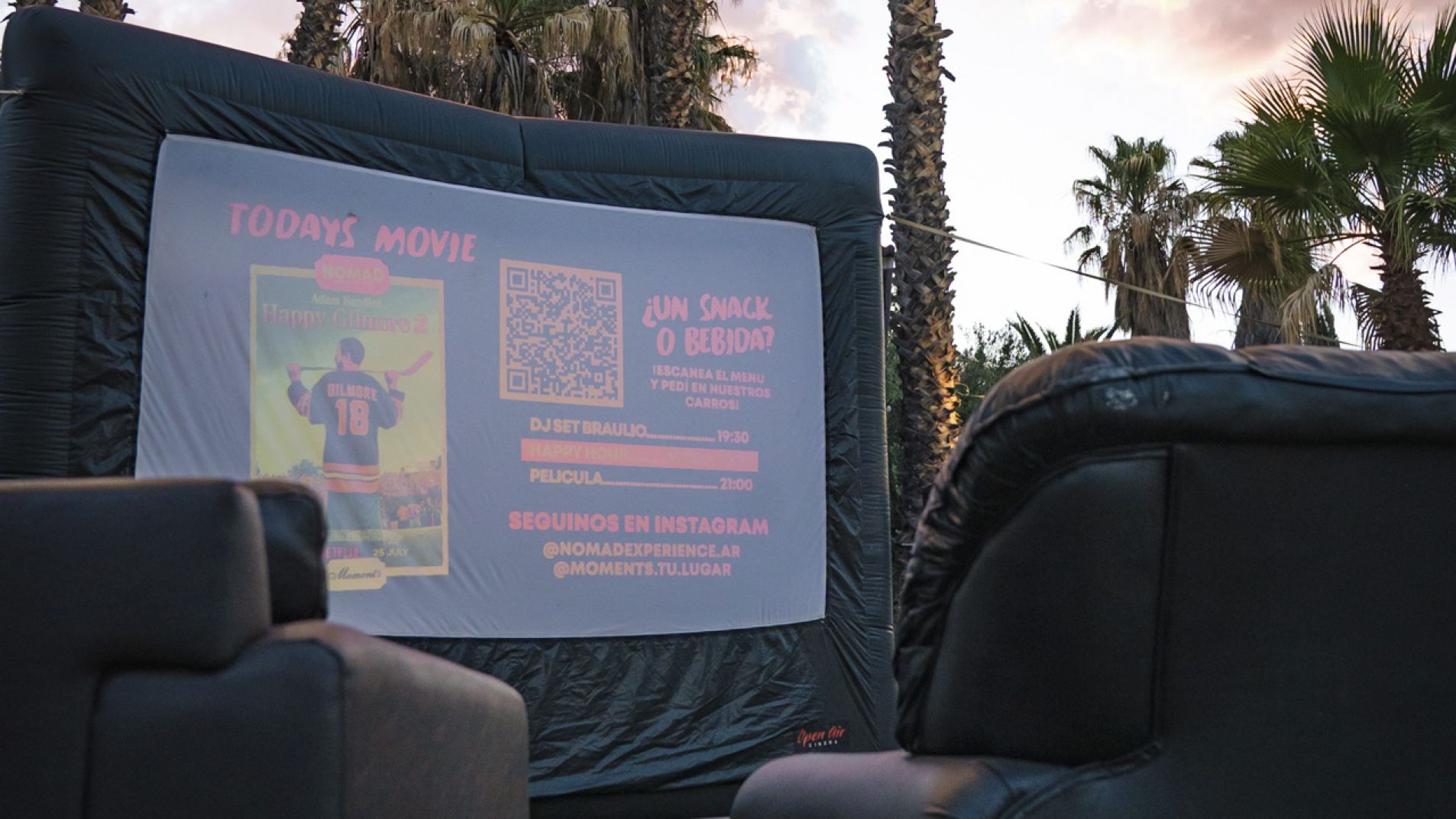 De Ibiza a San Rafael: Bar, música y a la noche cine al aire libre en Moments