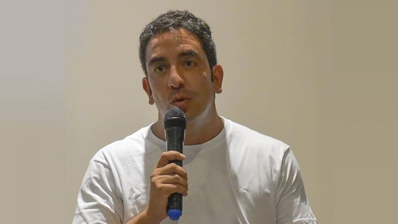 "Cornejo quiere suspender la Autonomía para mantener el nepotismo y los privilegios"