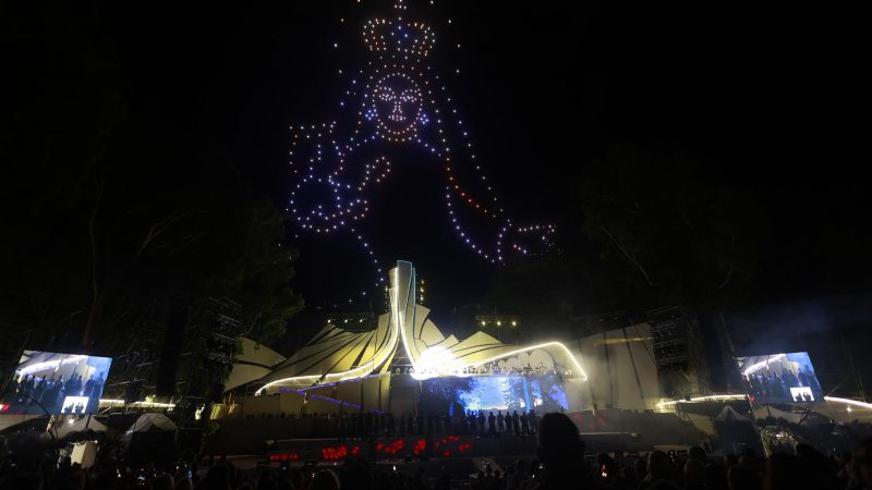 La Vendimia de San Rafael sorprendió con un emotivo show de drones