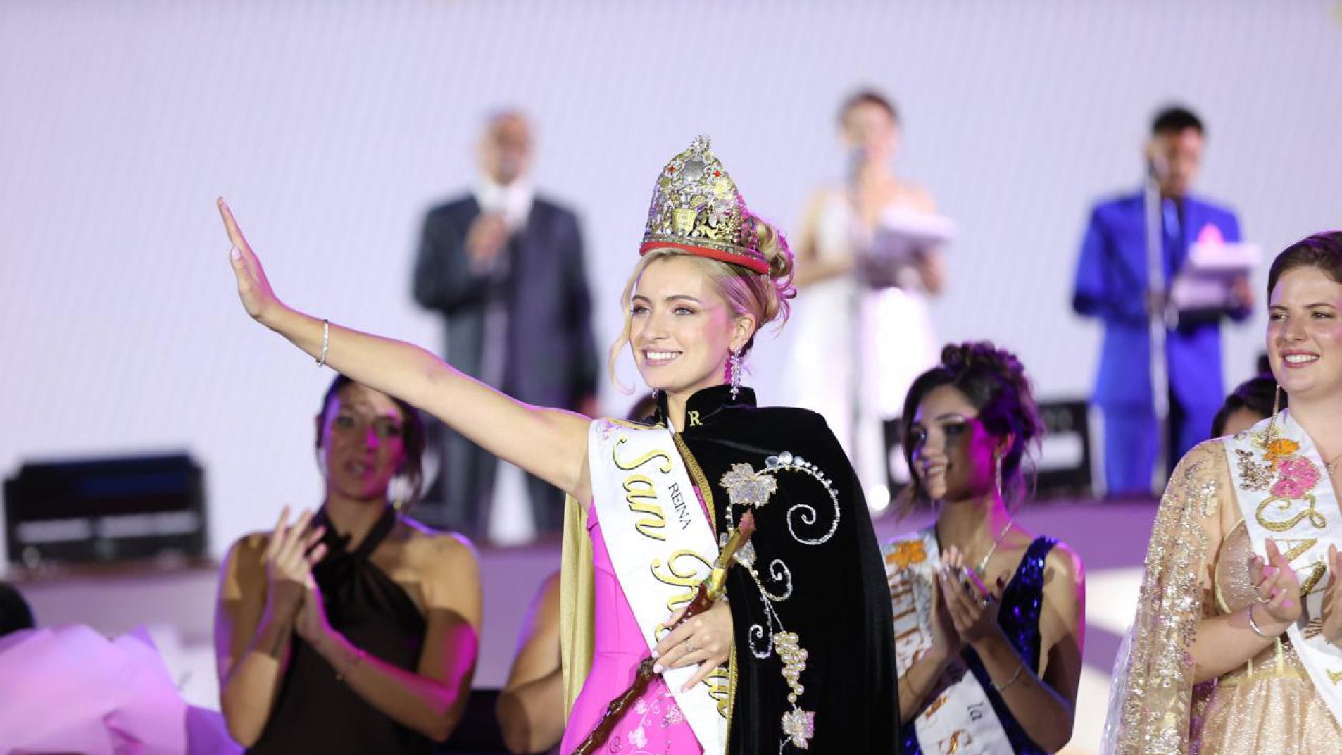 Azul Micaela Antolinez de El Nihuil, es la nueva Reina de San Rafael