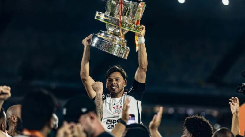 El presente de Ángel Romero, el primer refuerzo de Boca