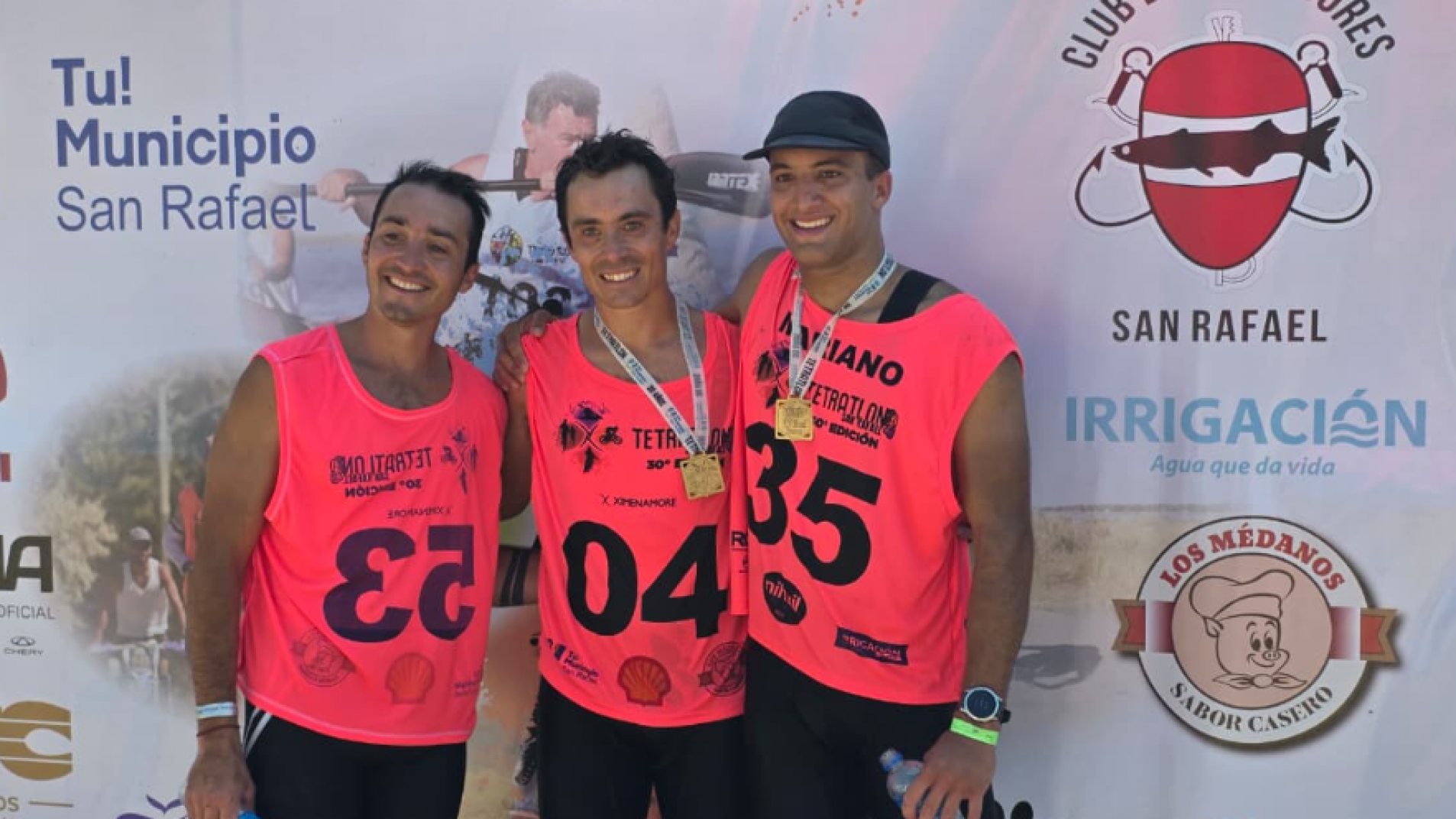 Matías Pérez y Mónica Rugoso ganaron el Tetratlón