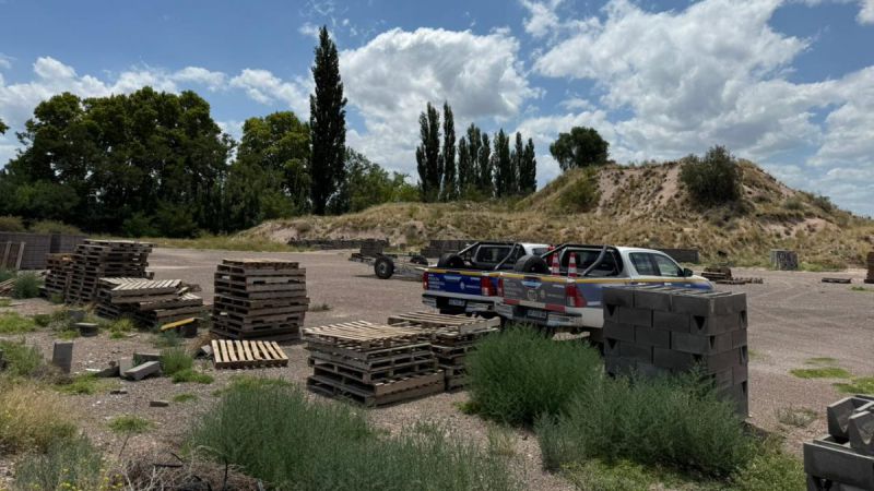 Clausuraron una planta de fabricación de ladrillos y bloques en El Cerrito