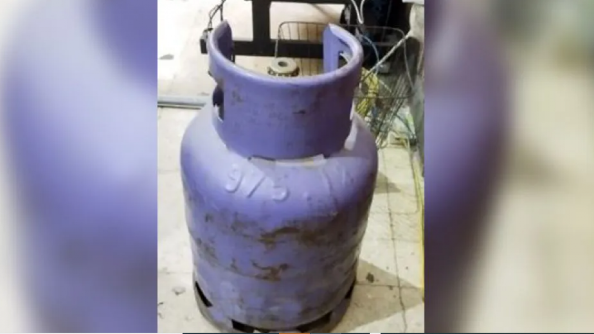 Le robaron la garrafa a un jubilado del exterior de su domicilio